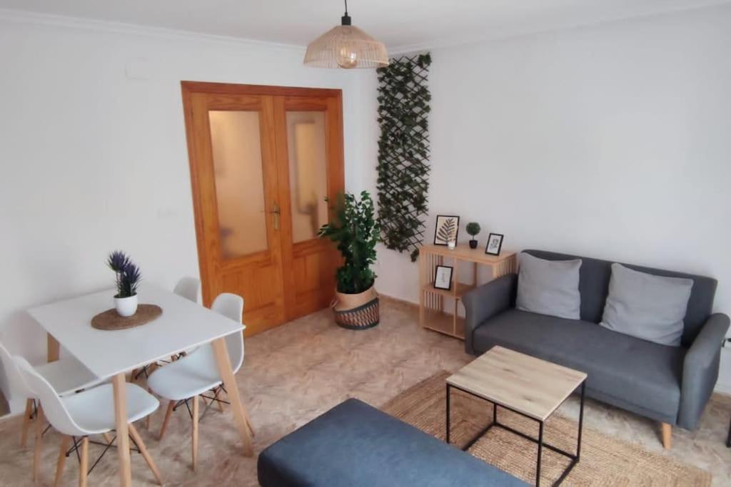 Apartamento En El Centro De Elche Con Terraza La Alborada Экстерьер фото